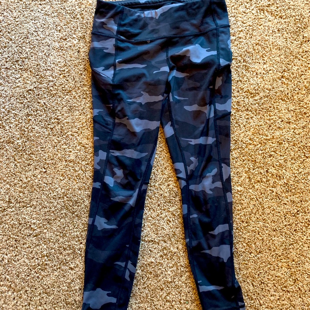 Athleta Camo leggings
